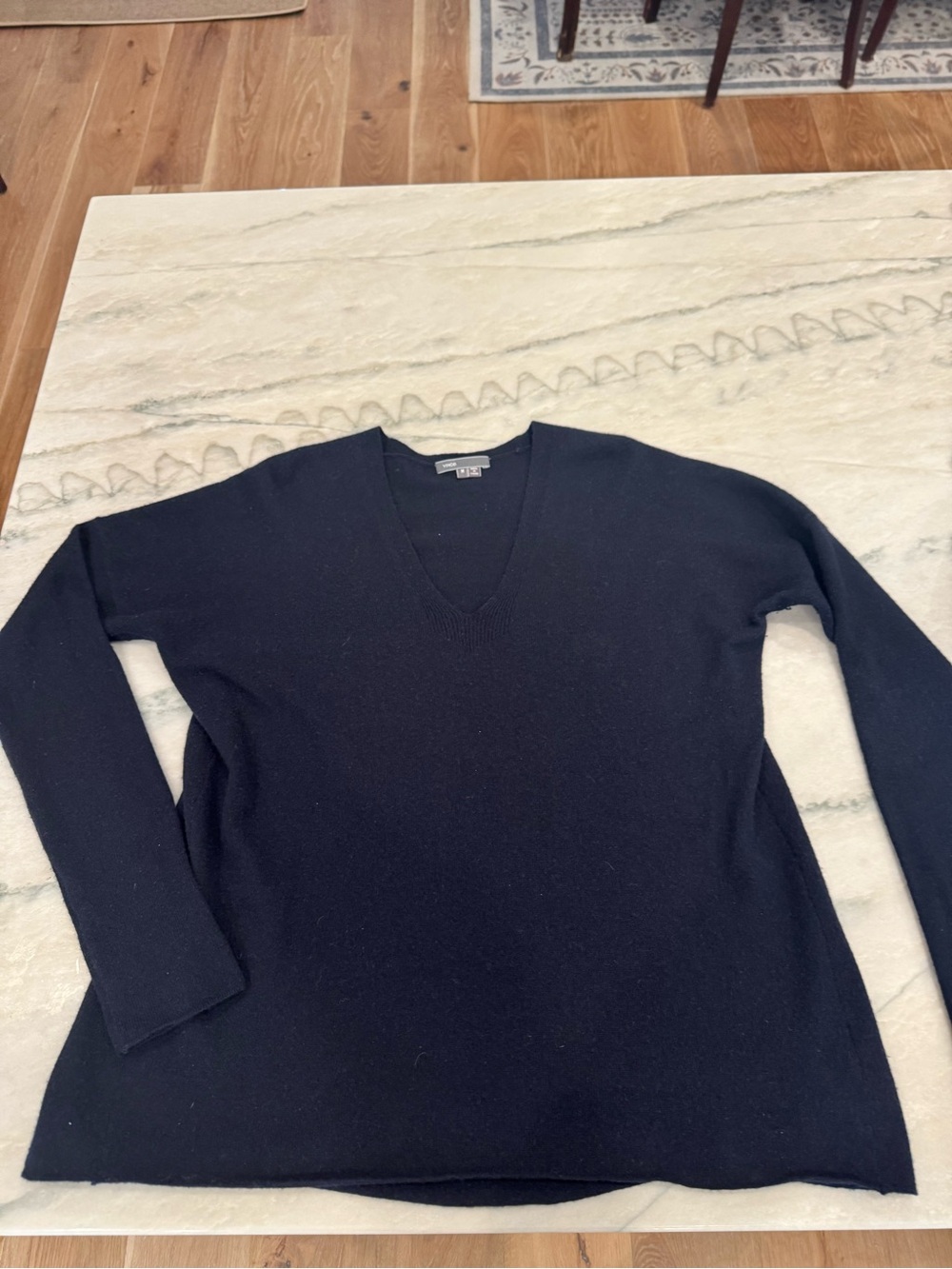 Vince Cashmere V Neck Size M